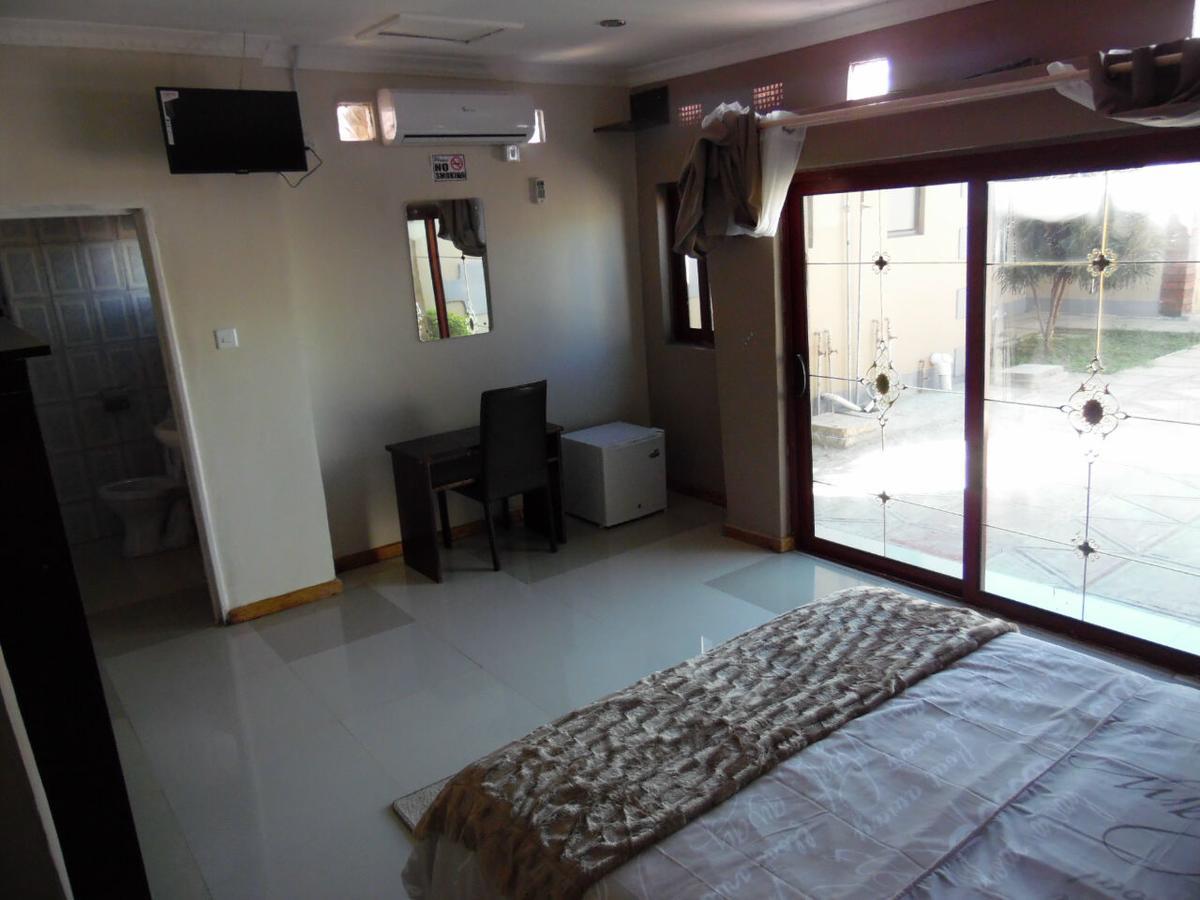 Rugems Executive Lodge Lusaka Bagian luar foto