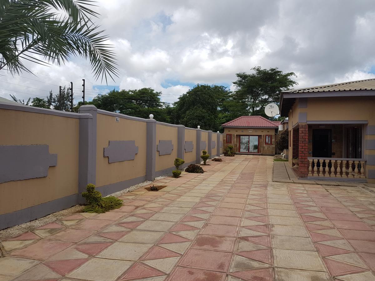 Rugems Executive Lodge Lusaka Bagian luar foto