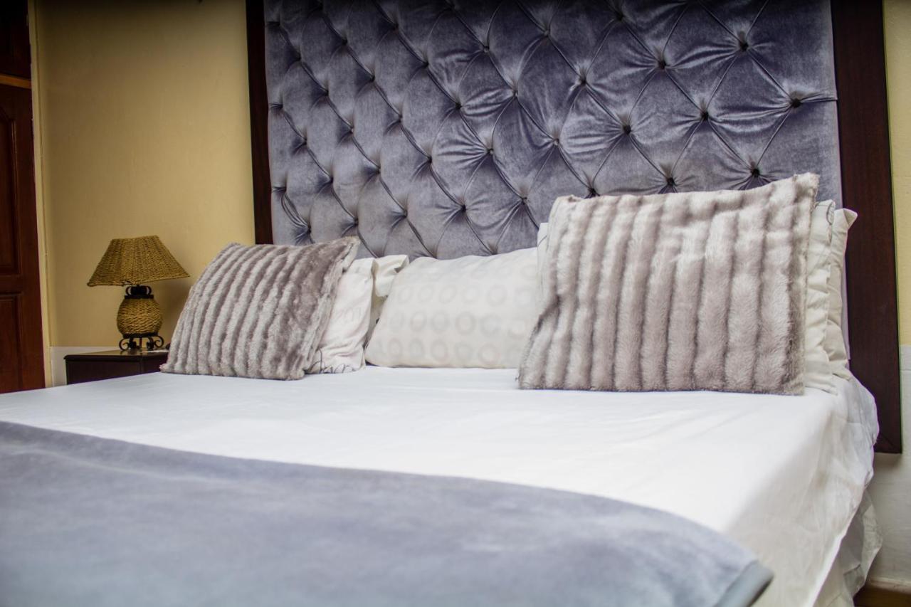 Rugems Executive Lodge Lusaka Bagian luar foto